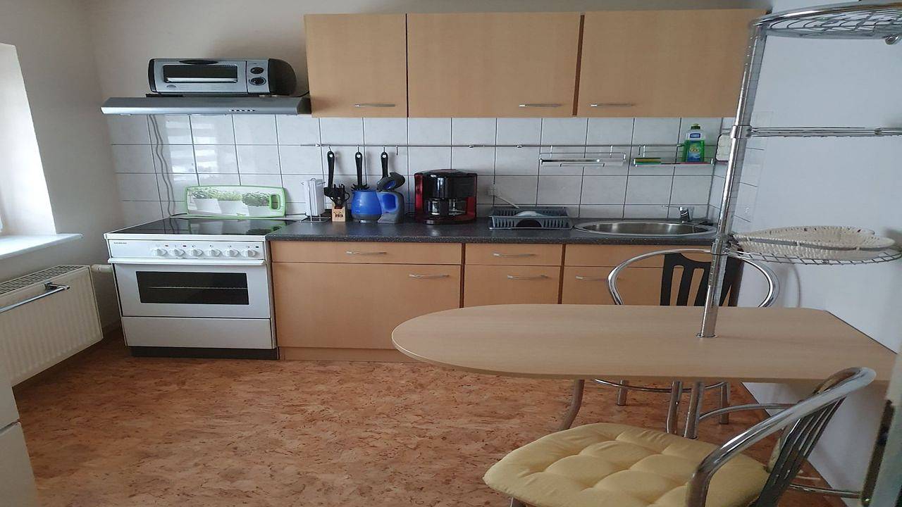 Ganze Ferienwohnung, Ferienwohnung für 3 Personen (45 m²) in Freital in Freital, Sächsisches Elbland