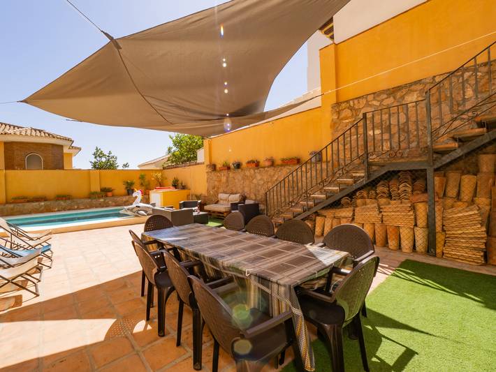 Casa rural para 12 personas, con vistas al mar además de terraza y jardín en Benalmádena - 2