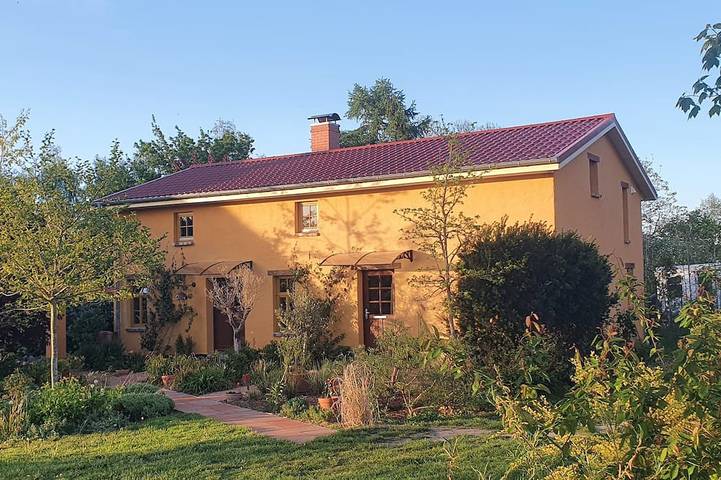 Ferienhaus für 2 Personen, mit Garten und Terrasse in Carinerland