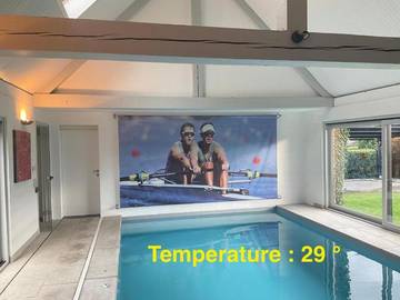 Gîte pour 4 personnes, avec vue et piscine ainsi que sauna et jardin, animaux acceptés à Lasne