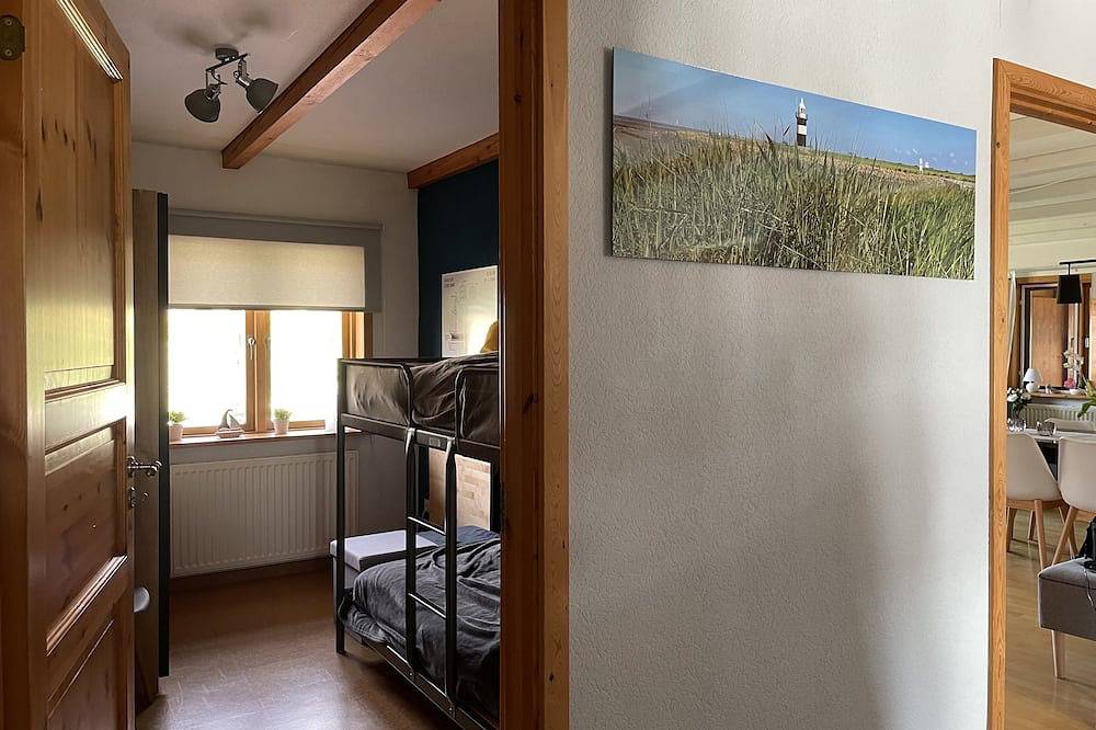 Charmanter Holz-Bungalow hinter dem Deich \"Preussenhuus\" in Samtgemeinde Land Wursten, Cuxland