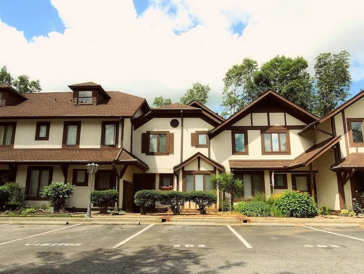 Vacation apartment for 5 people, with yard - 1