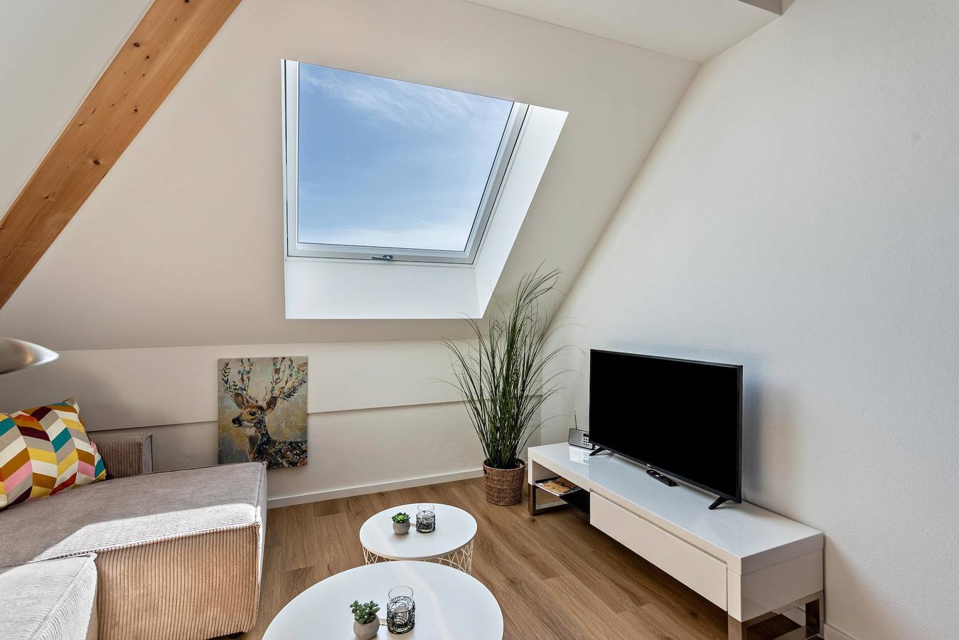 Ganze Wohnung, Ferienwohnung 'Dachgeschosswohnung mit Terrasse' mit Balkon und Wlan in Bruckmühl, Landkreis Rosenheim