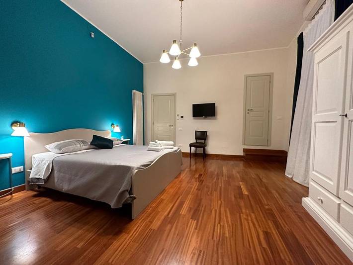 Chambre d’hôte pour 3 personnes, avec Balcon et Terrasse à Foggia - 2