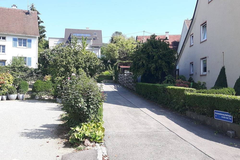 Ganze Wohnung, Liebevoll eingerichtete Ferienwohnung im Herzen vom Haltingen, 15 min bis Basel in Weil am Rhein, Südschwarzwald