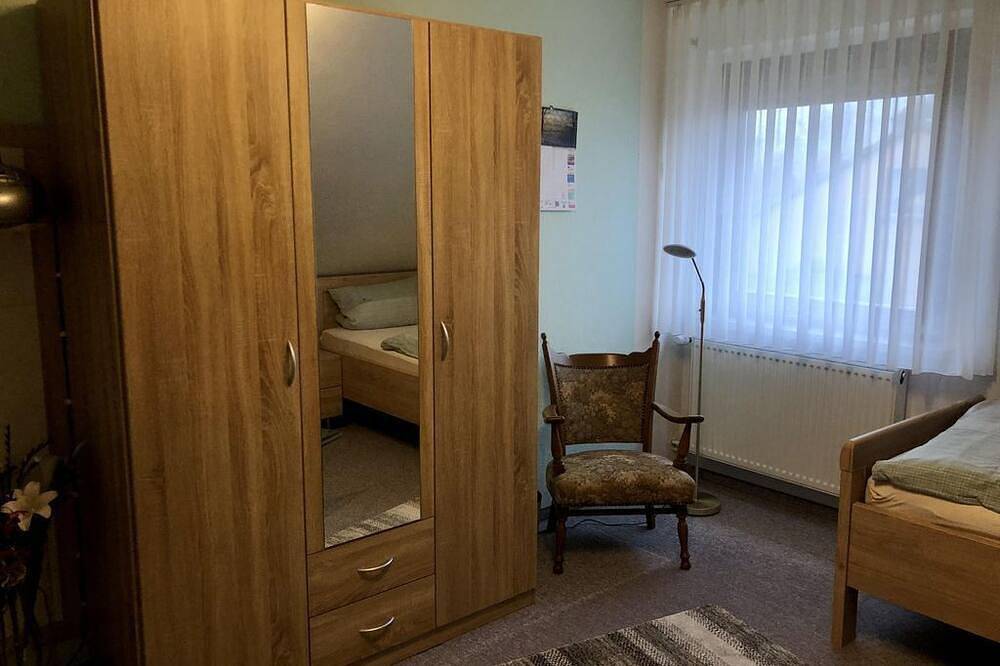 Ganze Wohnung, Ferienwohnung Fastje - Appartement/Fewo, Dusche, Wc in Wiefelstede, Ammerland