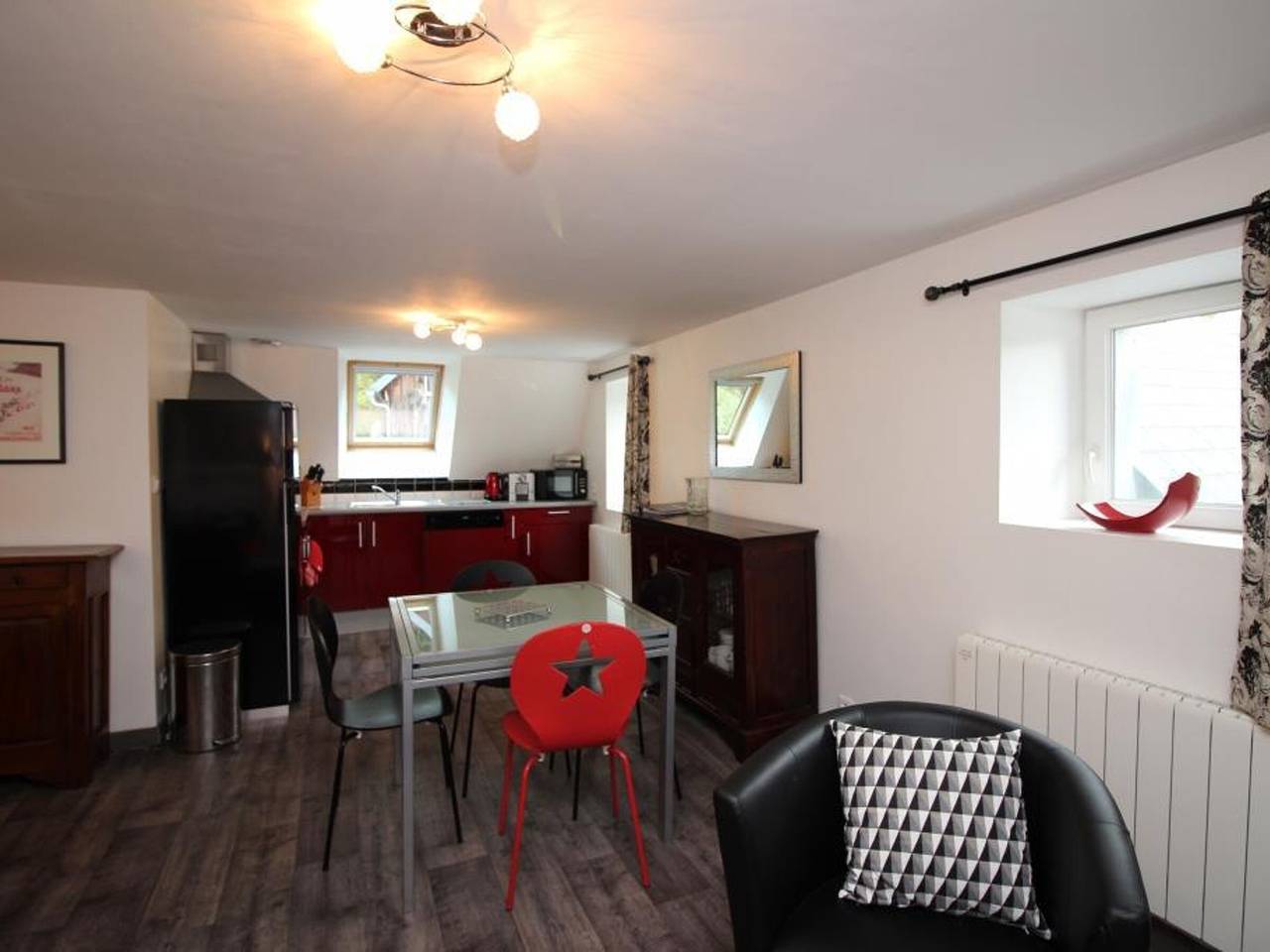 Entire apartment, T3 in Mont-Dore with Wi-Fi, 400m from center in Mont-Dore, Volcans d'Auvergne Regional Nature Park