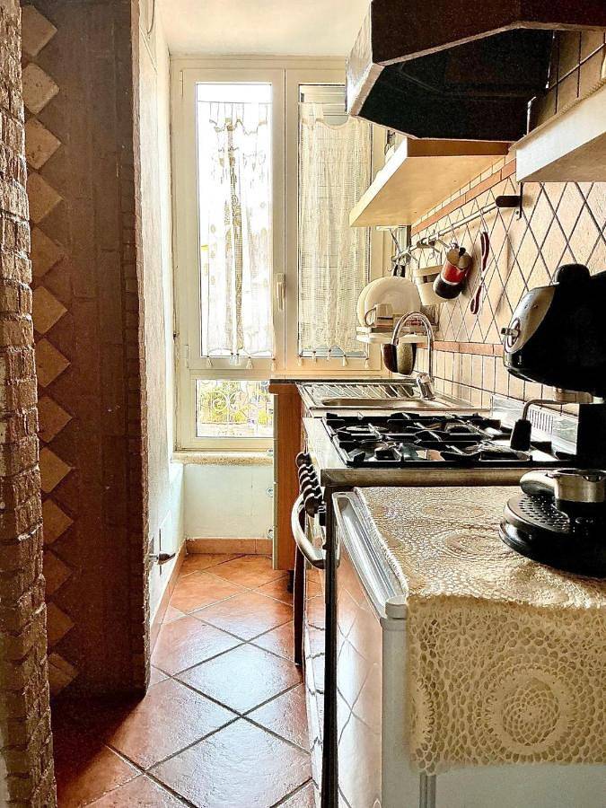 Double Room with Private Bathroom in Tivoli, Provincia di Roma