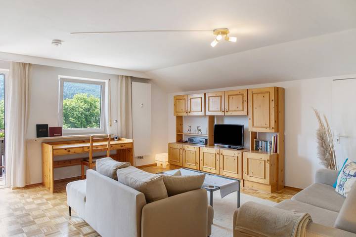 Ferienwohnung für 4 Personen, mit Balkon in der Zugspitzregion - 2