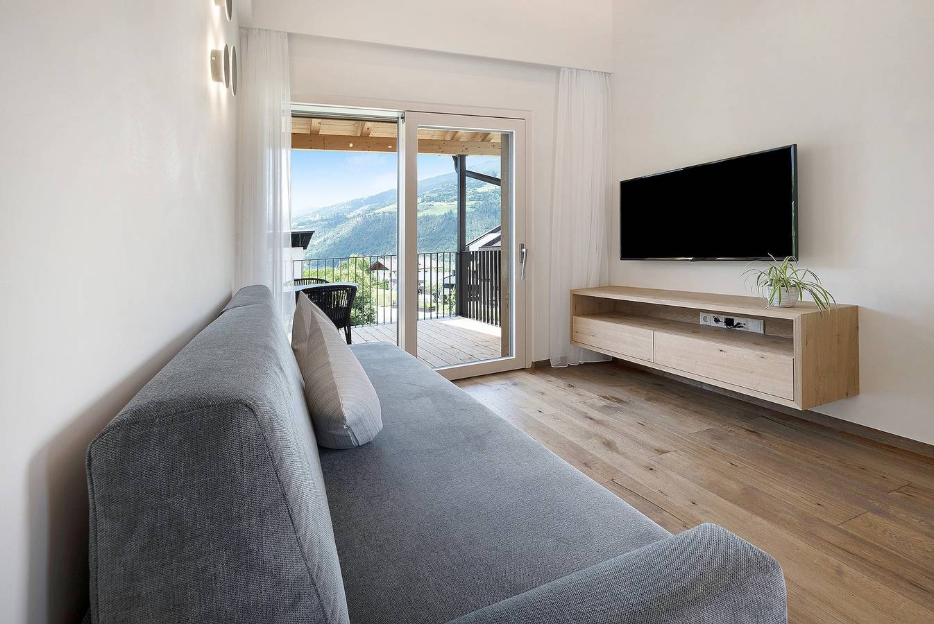 Ganze Wohnung, Apartment Sommersbergerhof 2017 mit Pool, Bergblick und Terrasse in Albeins, Brixen