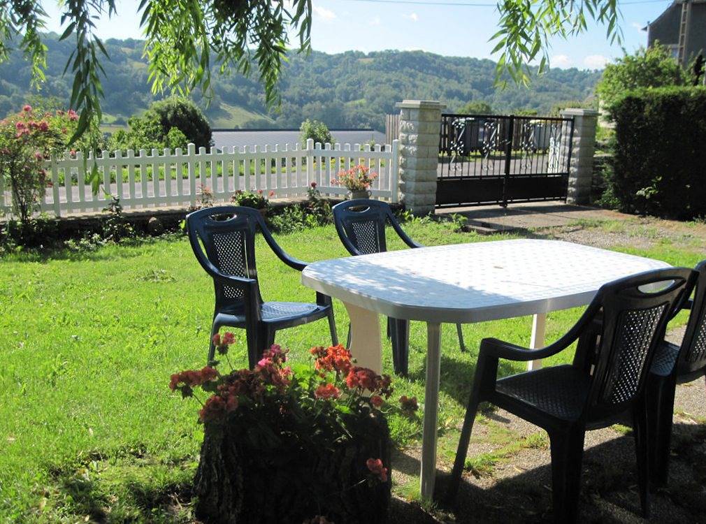 Location de maison de vacances in Saint-Martin-sous-Vigouroux, Région de Saint-Flour