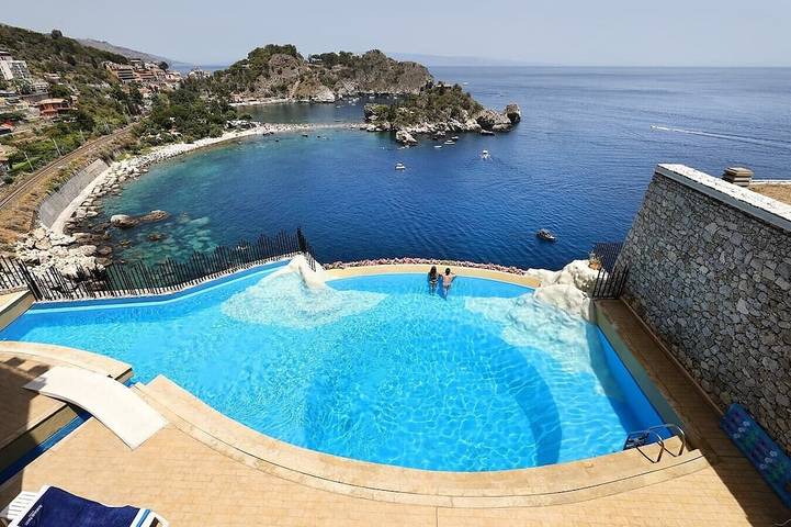 Appartamento vacanze per 6 persone, con balcone e piscina - 1