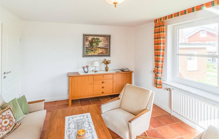 Ganze Ferienwohnung, Erdgeschosswohnung mit Parkplatz, 600m zum Strand in Dagebüll, Nordfriesland