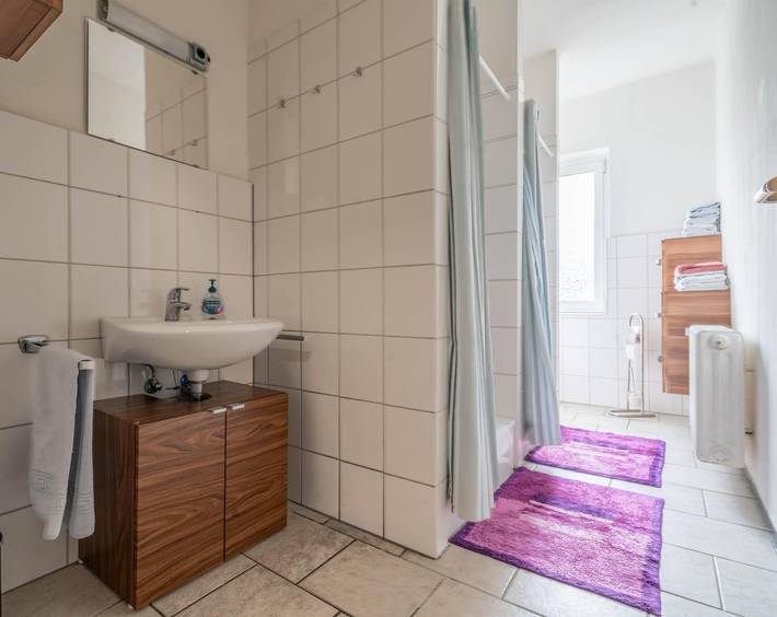 Ganze Ferienwohnung, Einfaches Monteurzimmer in Hameln, Landkreis Hameln-Pyrmont