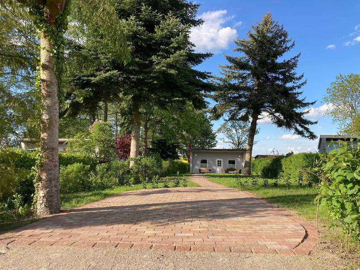 Bungalow für 3 Personen, mit Terrasse und Garten, kinderfreundlich in Krakow am See