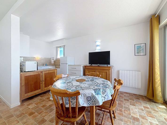 Ganze Wohnung, Quiberon - 2-Zimmer-Wohnung mit Balkon, Parkplatz und Haustiere erlaubt in Quiberon, Côte des Mégalithes