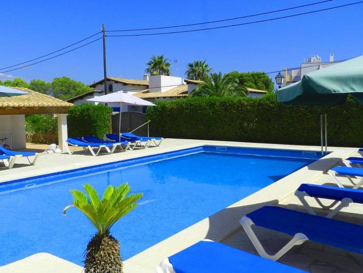 Gîte pour 4 personnes, avec vue ainsi que jardin et piscine à Cala Figuera - 2