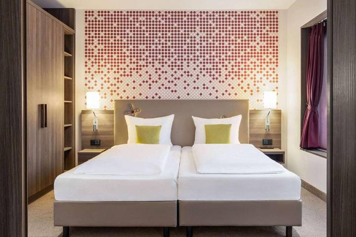 Hôtel pour 3 personnes, avec terrasse à Schaffhausen - 3