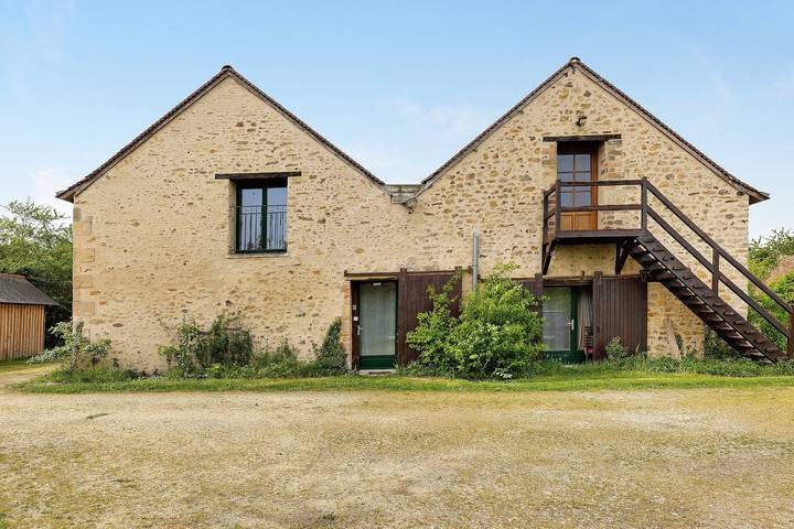 Chambre d'hôtes 'Romantique' avec jardin partagé et Wi-Fi in Durtal, Région d'Angers