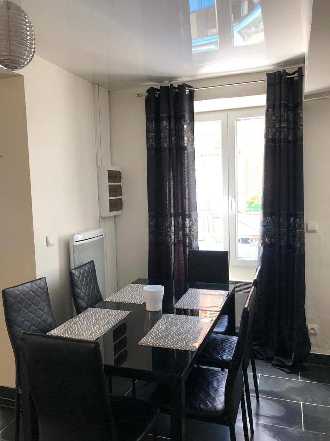 Gîte pour 8 personnes, avec jardin ainsi que vue et balcon à Auvers-sur-Oise - 4