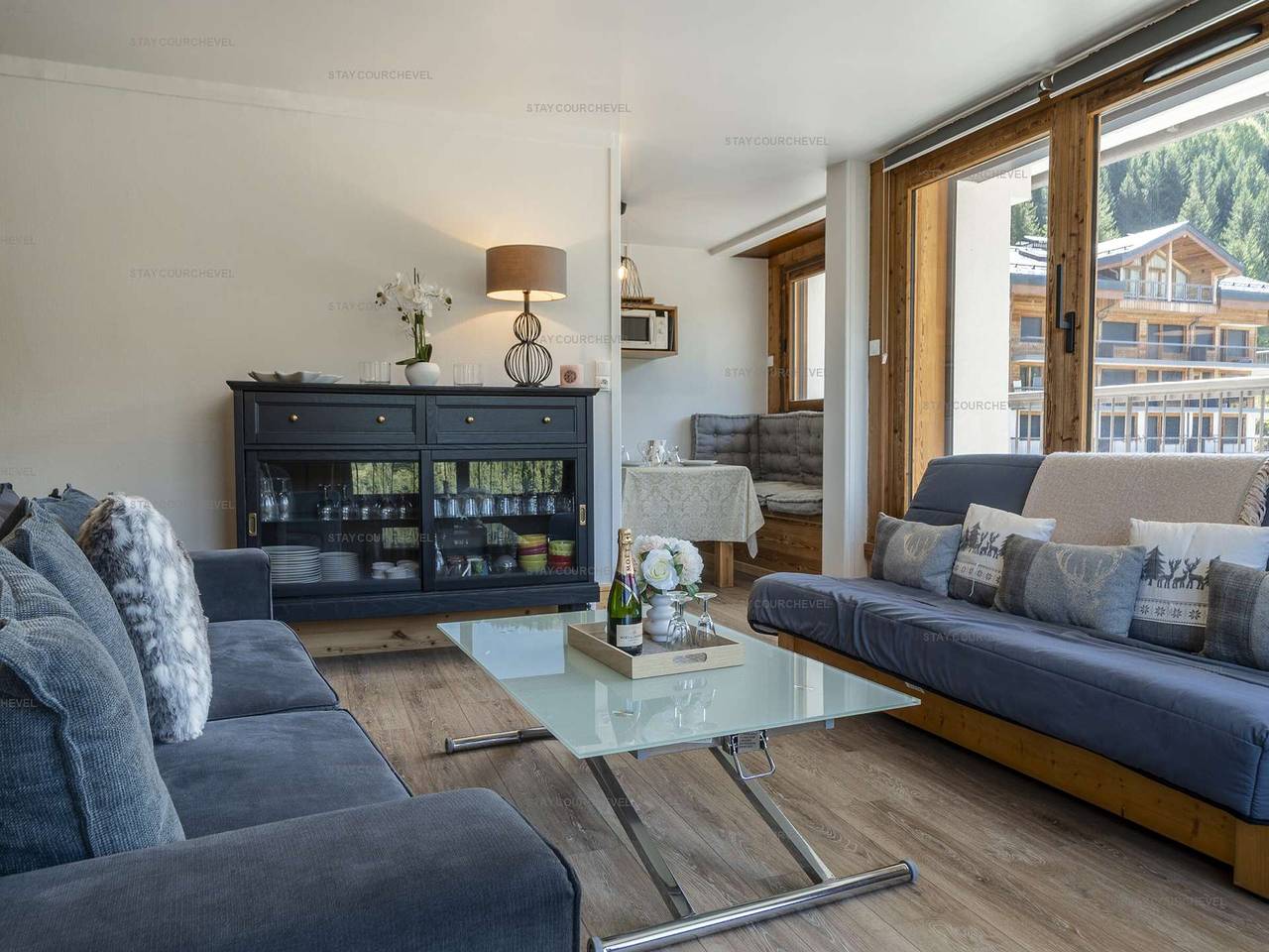 Apartamento entero, Apartamento en las pistas para familias con balcón y parking in Courchevel 1650 (Moriond), Saint-Bon-Tarentaise