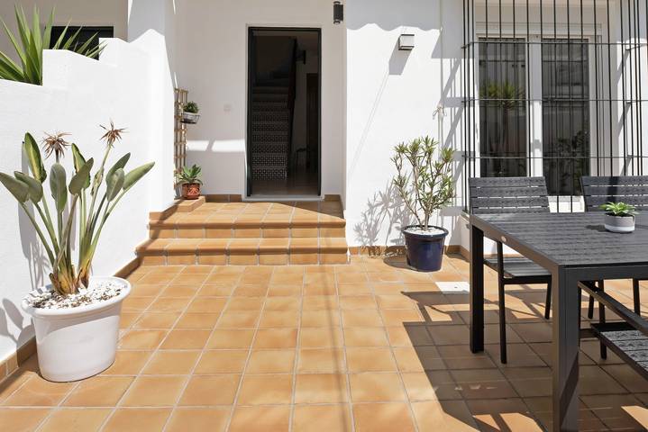 Holiday Home "Casa Noria" with Shared Pool & Wi-Fi in Vejer de la Frontera, Costa de la Luz