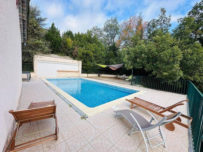 Maison de vacances pour 15 personnes, avec piscine ainsi que vue et terrasse
