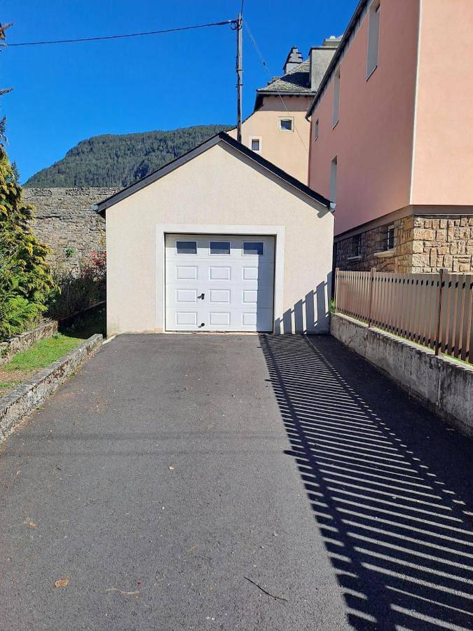 Gîte pour 4 personnes, avec jardin à Mende - 2