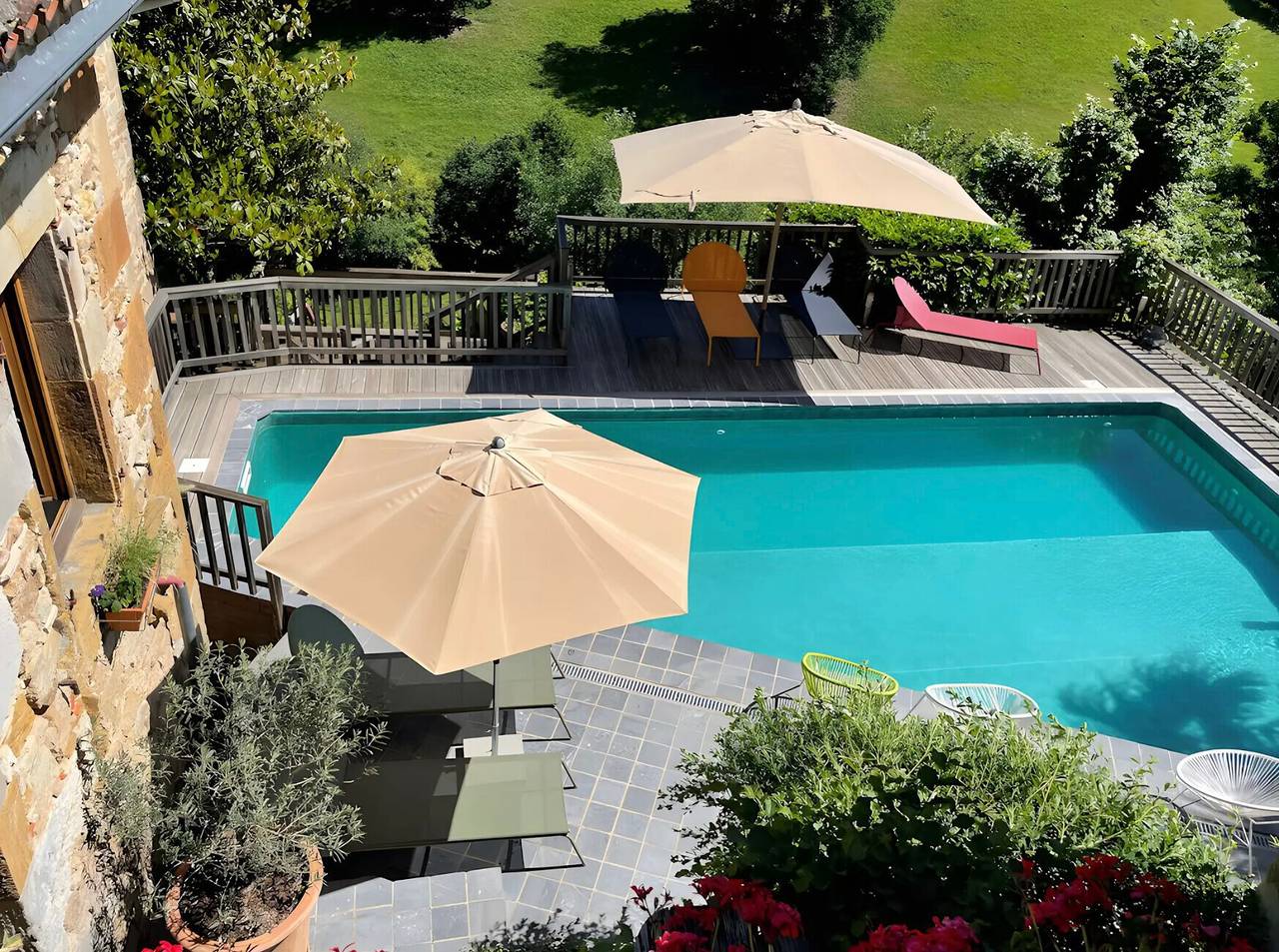 Chambre d'hôtes Cachou avec piscine partagée, terrasse privée et Wi-Fi in Felzins, Lot