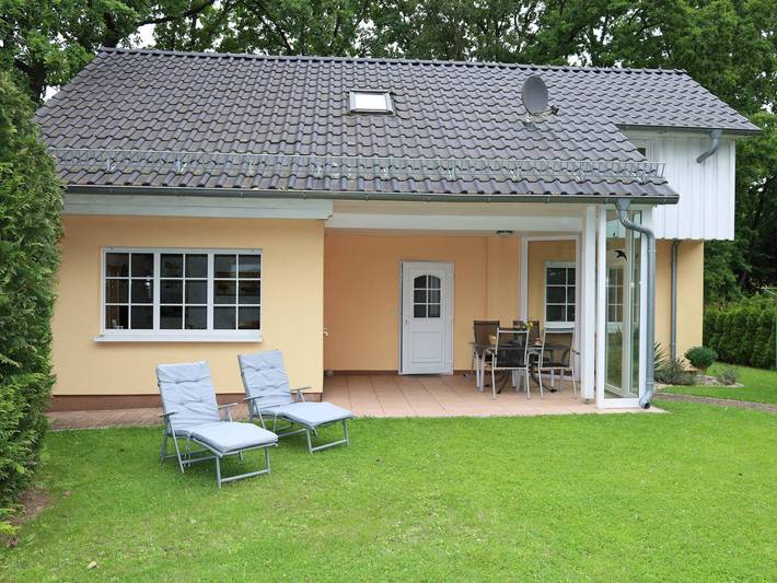 Ferienhaus für 5 Personen, mit Garten und Terrasse, mit Haustier in Zirkow