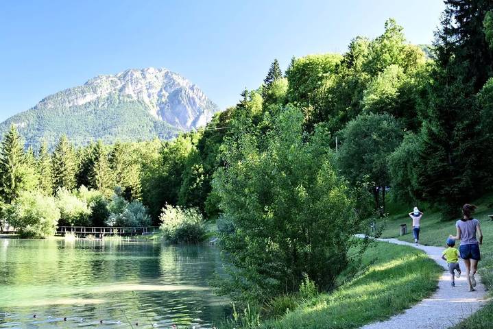 Chalet mit 2 Schlafzimmern pro Nacht - Ankunft ab 16H 6 Personen in Lescheraines, Chambéry und Umgebung