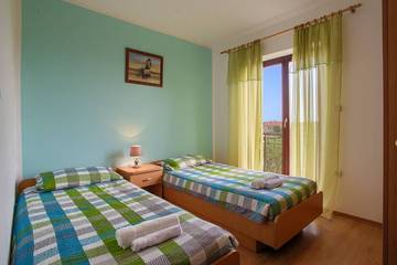 Bnb für 12 Personen in Pula, Südküste Istrien, Bild 3