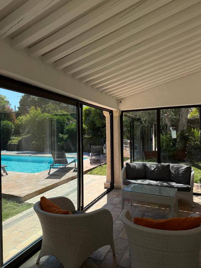 Villa pour 8 personnes, avec jardin et vue ainsi que terrasse et piscine à Ramatuelle - 3