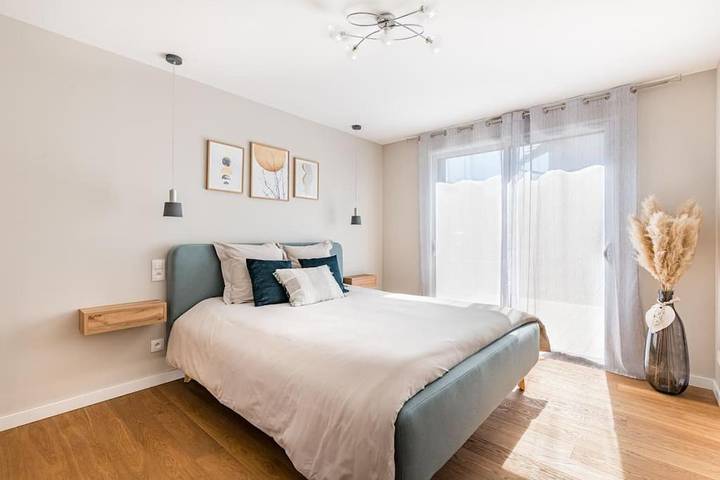 Location de vacances pour 12 personnes, avec jardin et vue à Jongieux - 4