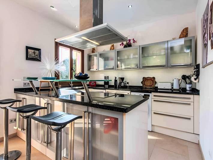 Ferienhaus für 6 Personen, mit Balkon/Terrasse und Terrasse sowie Pool in Cala Santanyí - 4