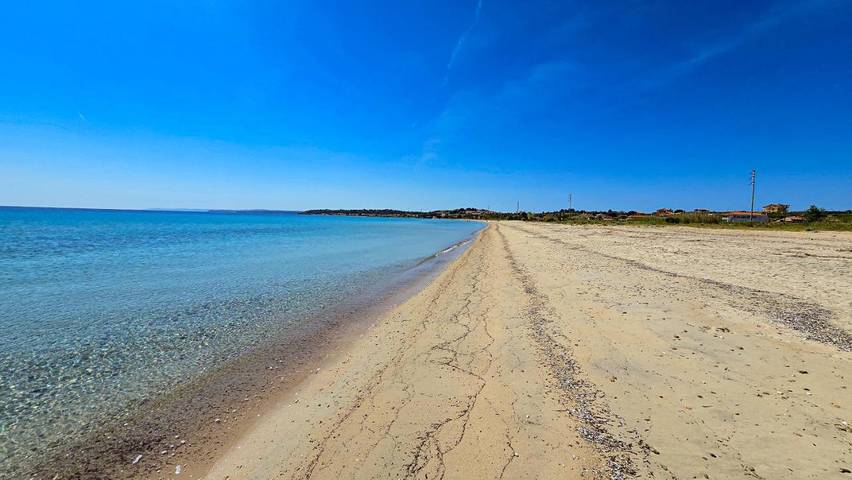 Location de vacances pour 6 personnes, avec Balcon ainsi que Terrasse et Vue dans Portes - 4