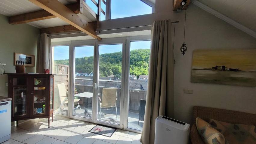 Ferienwohnung für 5 Personen, mit Balkon und Ausblick in Bad Neuenahr - 2