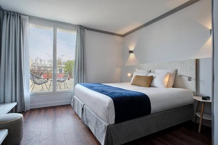 Hôtel pour 4 personnes, avec vue et terrasse, animaux acceptés