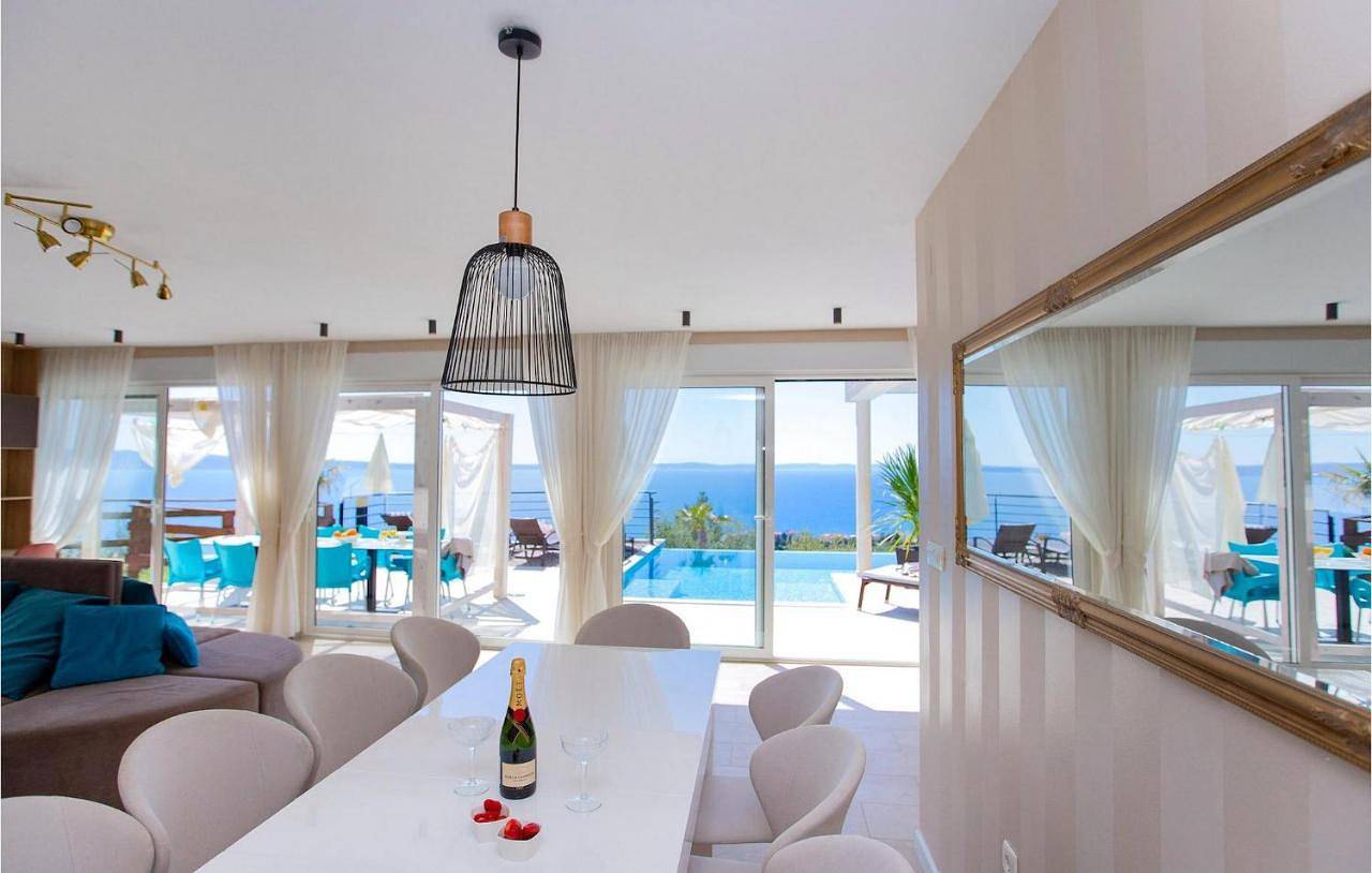 Villa Royal 1 Podstrana in Podstrana, Split-Dalmatia