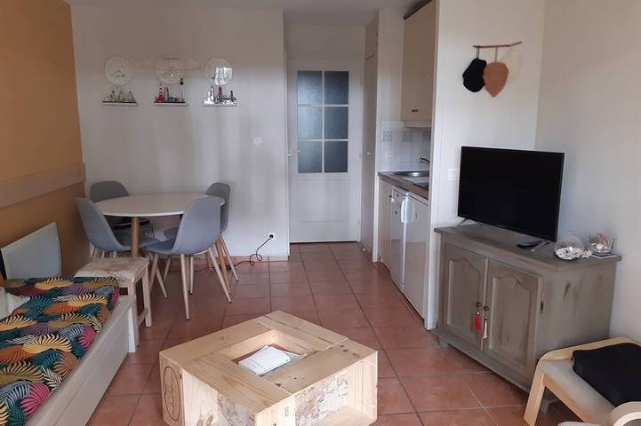 Appartement de vacances pour 4 personnes, avec jardin ainsi que jacuzzi et terrasse à Lacanau