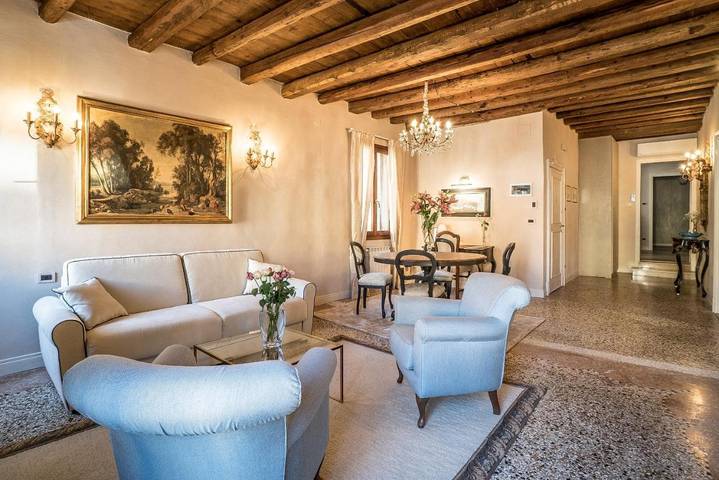 Ferienhaus mit meerblick für 11 Personen, mit Balkon und Whirlpool sowie Terrasse und Ausblick in Venedig Provinz - 4