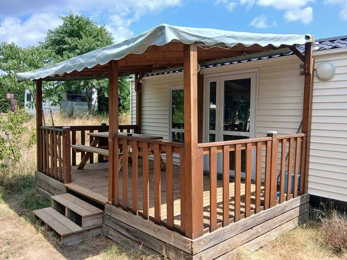 Location de vacances pour 6 personnes, avec terrasse et vue ainsi que jardin et piscine à Saint-Appolinard - 3