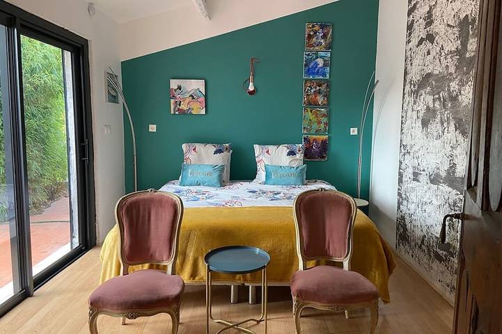 Location de vacances pour 10 personnes, avec jardin à Pierrelatte - 2