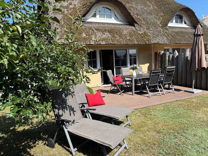 Komfortables Ferienhaus in ruhiger Lage im Herzen von Born in Born a. Darß, Born am Darß