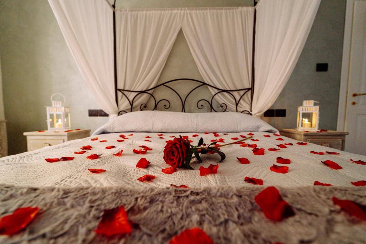 Come Nelle Favole the Classic B&B in Toirano, Riviera di Ponente