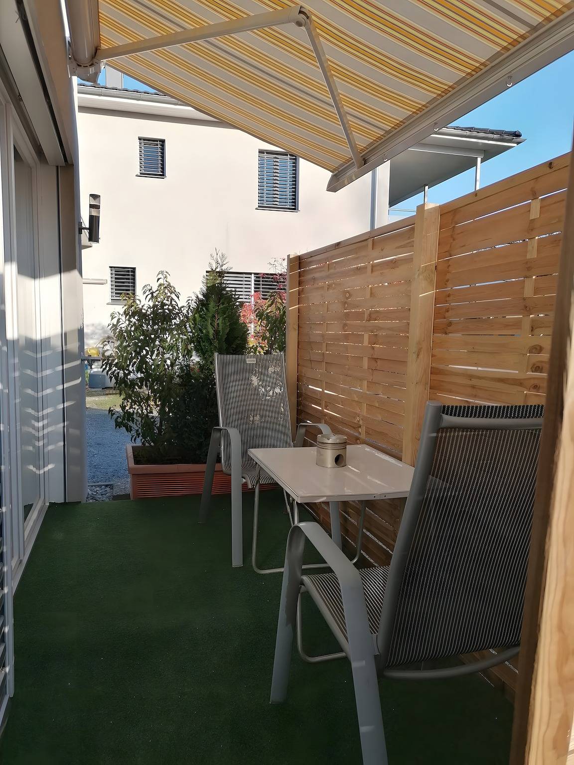 Apartamento entero, Apartamento 'König' con vistas a la montaña, terraza compartida y Wi-Fi in Lustenau, Bodensee-Vorarlberg