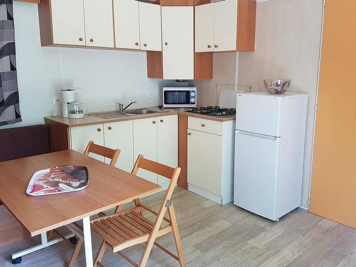 Camping Le Moulin Du Roy - Mobilheim 4 personen - Mobilheim Irm - 2 Zimmer - 4 pers max. in Revel, Lauragais