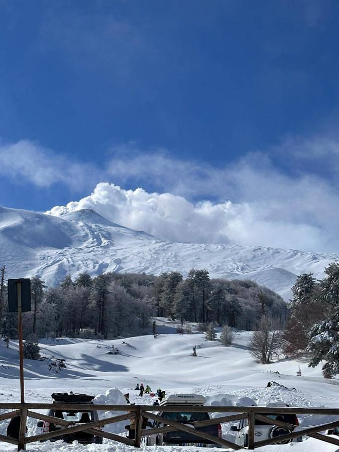 Casa vacanza per 4 persone, con balcone e panorama sull' Etna