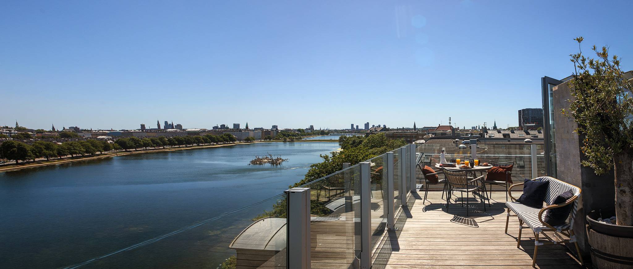 Ganze Wohnung, Zentrales Penthouse mit privater Dachterrasse in Kopenhagen, Hovedstaden