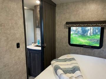 Camping for 2 Guests in Southern California, California, Picture 1